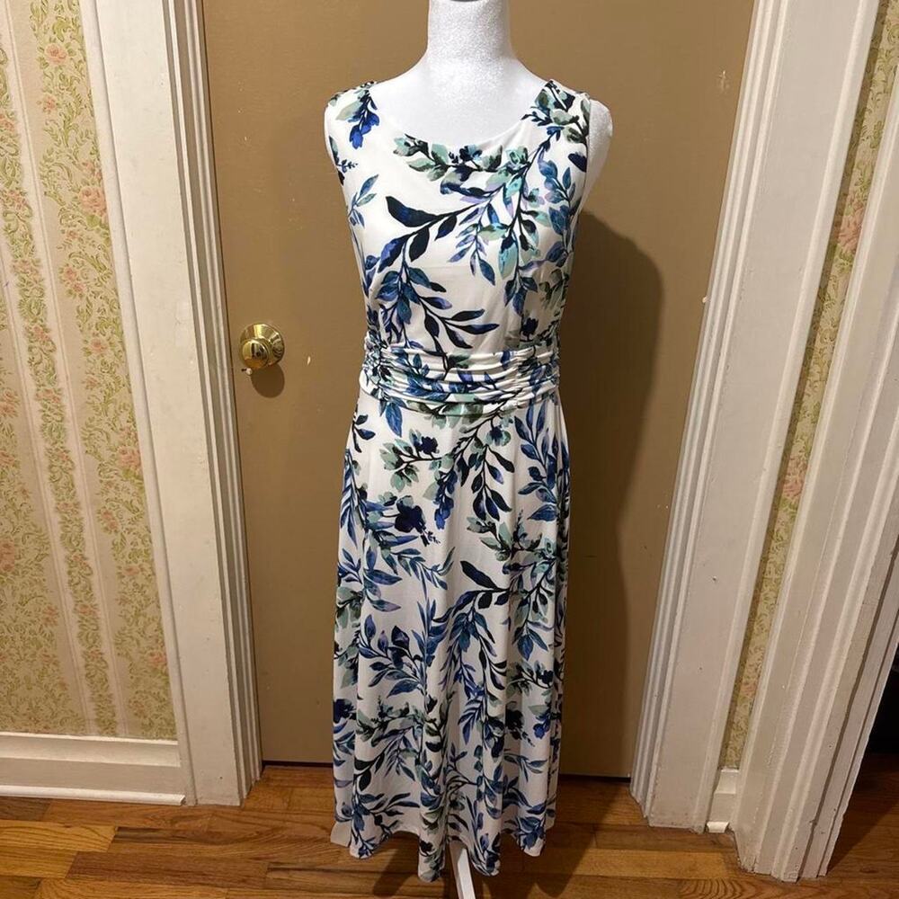 FLORAL MIDI DRESS